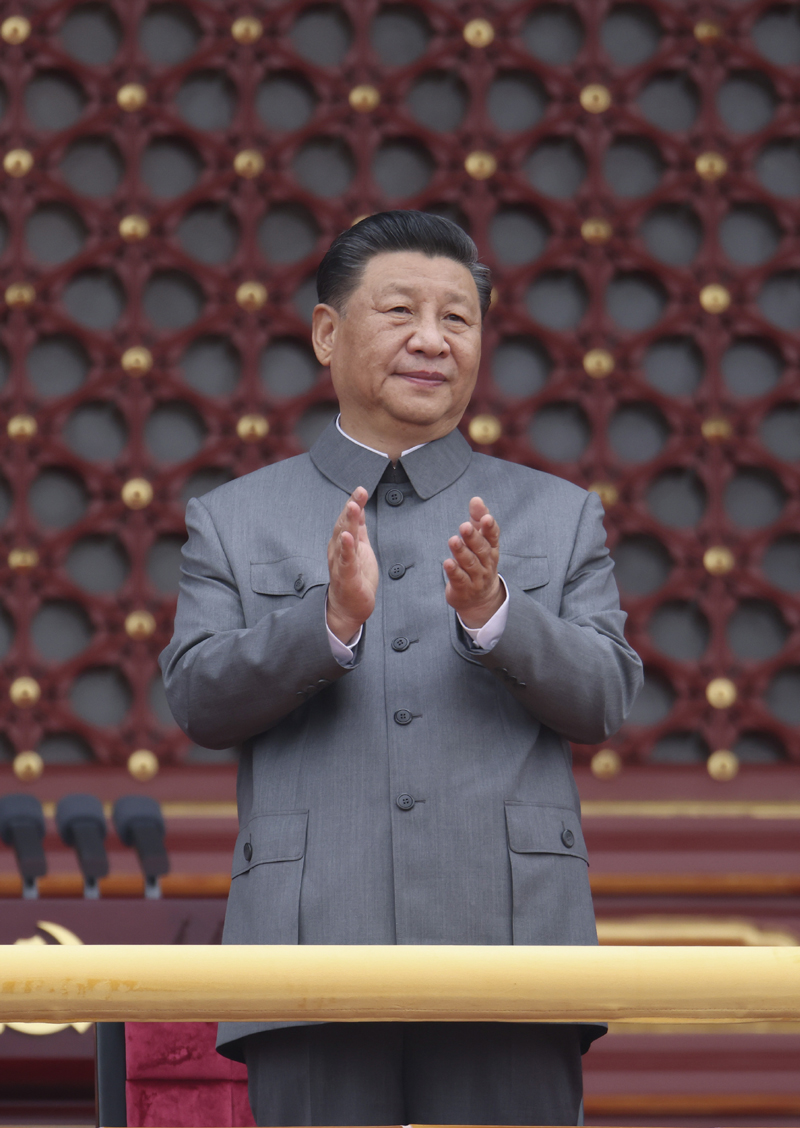 2021年7月1日,庆祝中国共产党成立100周年大会在北京天安门广场隆重举行。中共中央总书记、国家主席、中央军委主席习近平发表重要讲话。这是习近平在天安门城楼上。 新华社记者 庞兴雷/摄